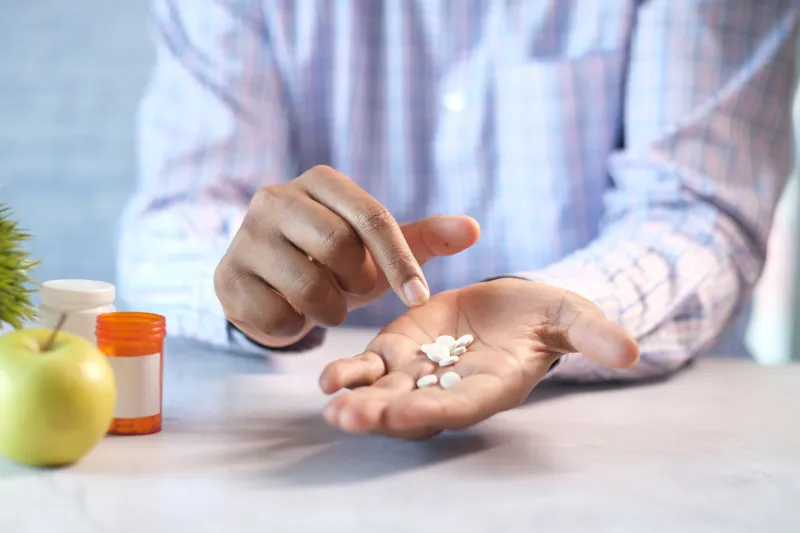 Should You Actually Stop Taking Your Supplements? A Science-Based Guide to Knowing When to Pause